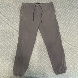 Grey American eagle joggers